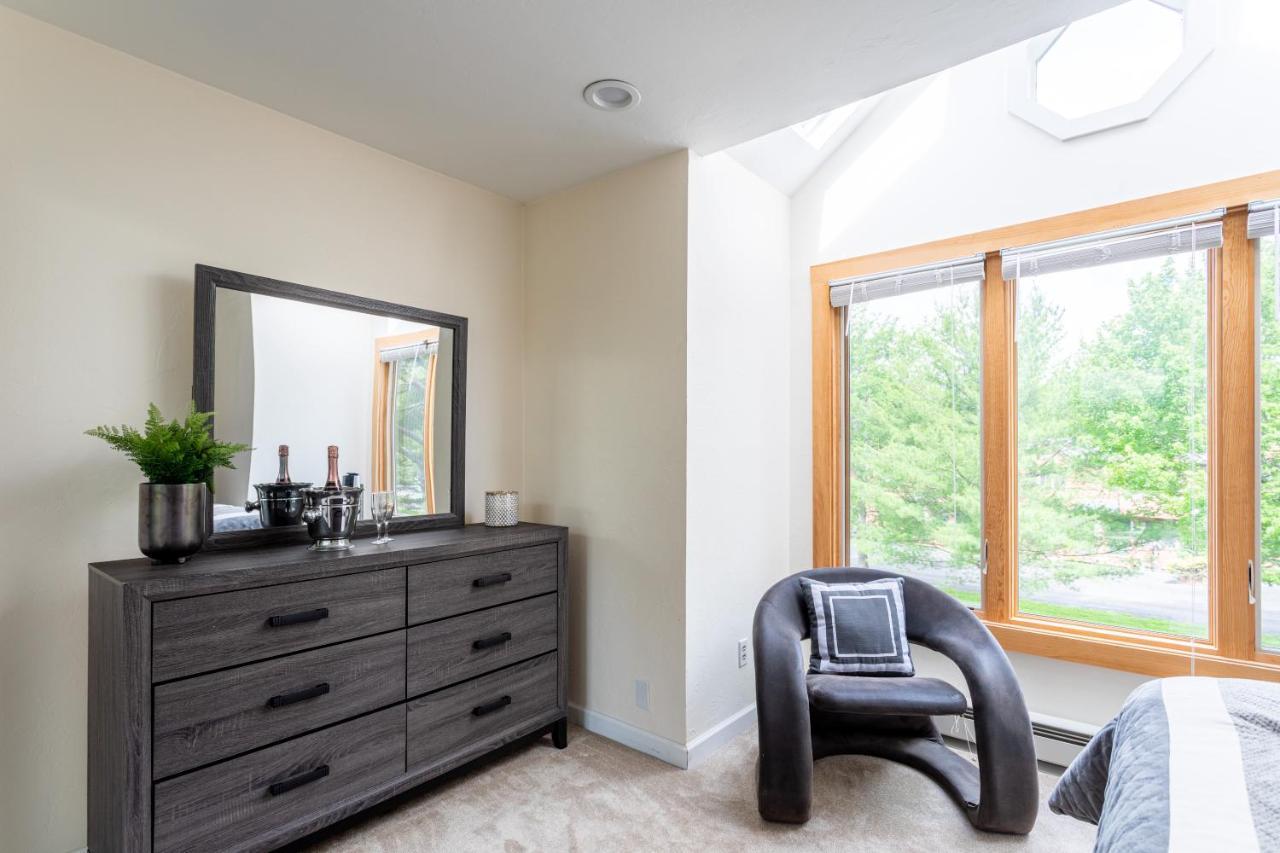 Holiday home Redwood Retreat In Windham - Pool! Tennis!