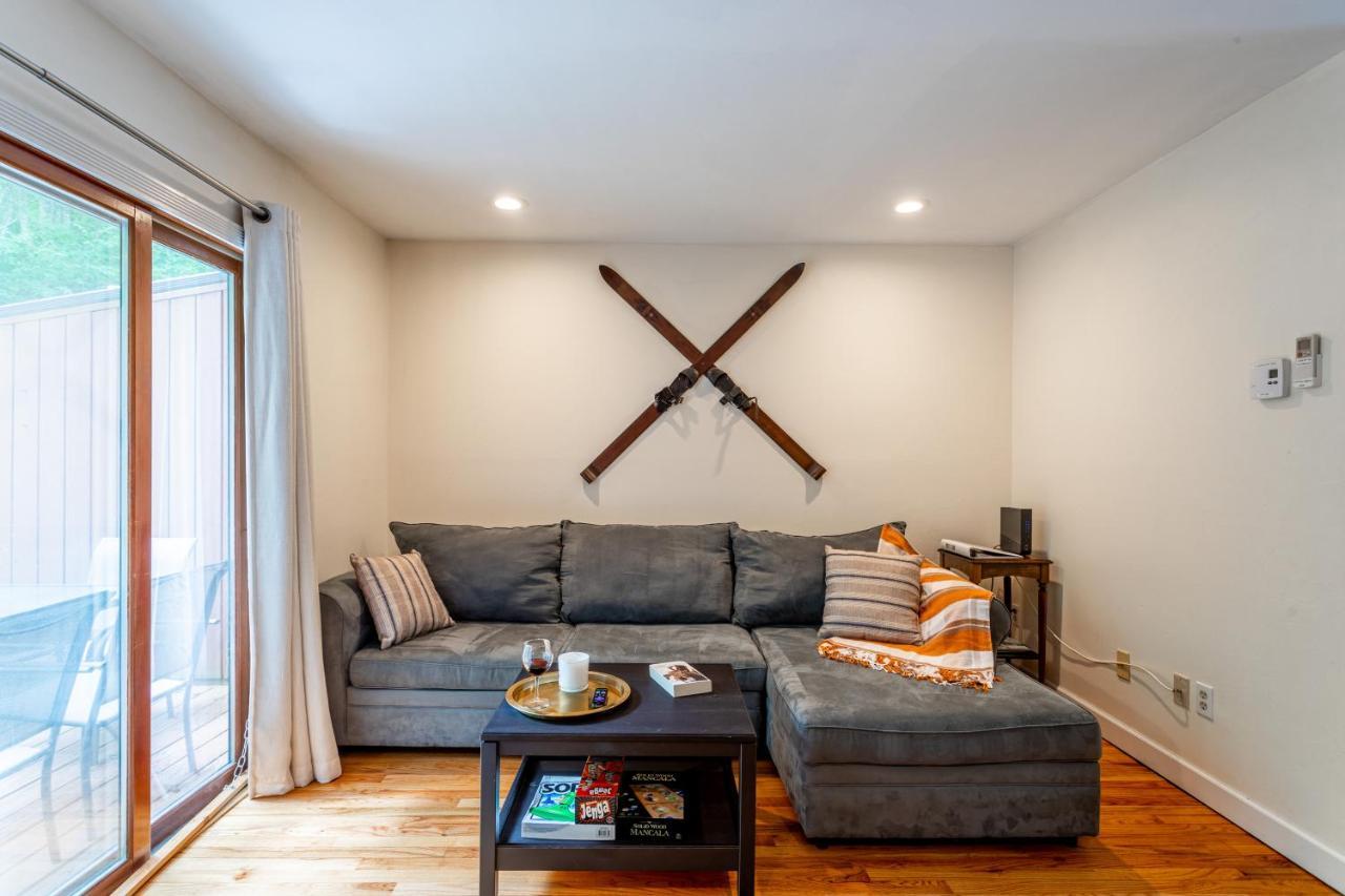 Holiday home Redwood Retreat In Windham - Pool! Tennis!